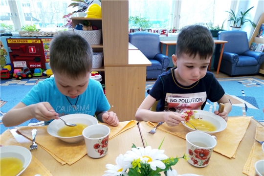 "Столовый этикет для дошколят"