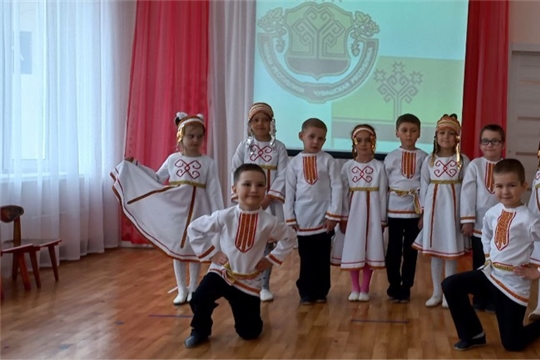 "В краю ста тысяч песен"