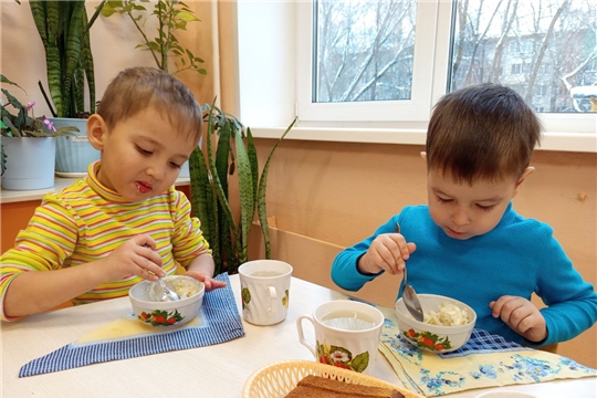 О пользе салата из свежих овощей.