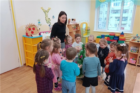 Ёлочка с иголочки.