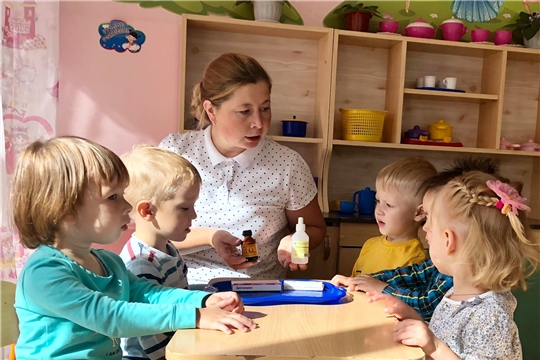 Знают взрослые и дети, что таблетки - не конфетки