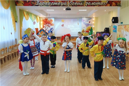 «Мы едины - мы живем в России»