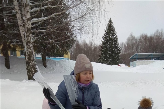«Осторожно, сосульки!»