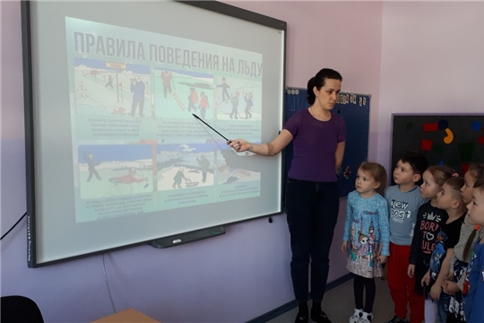 "Игры на тонком льду"