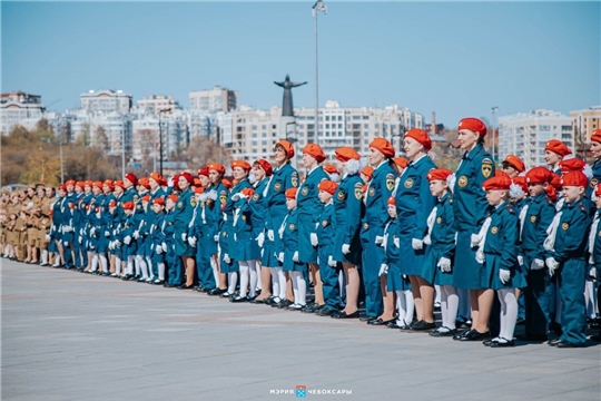 Парад дошколят и юнармейцев