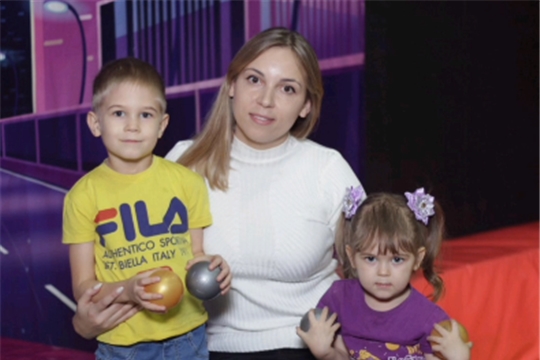 В детском саду № 156 продолжается онлайн-фотовыставка "«Моя мама – лучшая на свете»"