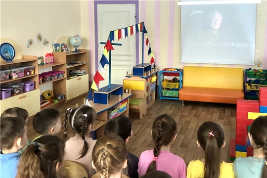 Познавательный час "Сталинград – город-герой"
