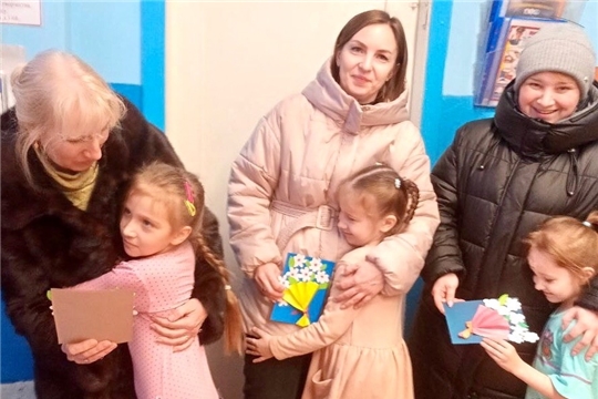 Воспитанники поздравляют своих любимых мам с 8 Марта