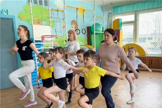 Подготовка к Параду дошколят