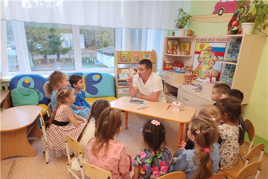 Папа стоматолог в гостях у ребят