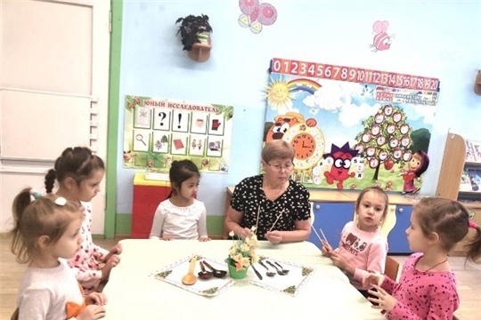 Для чего нужны столовые приборы?