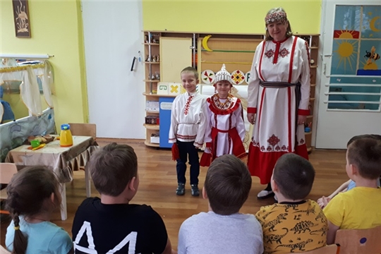 День чувашской сказки