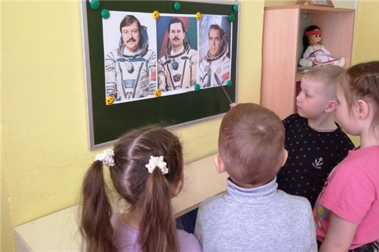 Чувашия - Родина трёх космонавтов.