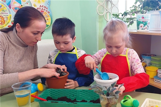 Готовимся  к акции «Цветок -  ветерану!»
