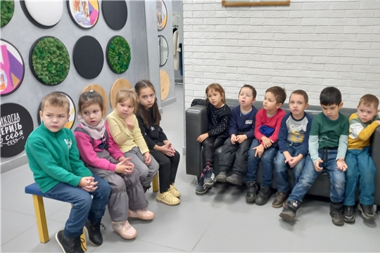 Экскурсия в библиотеку