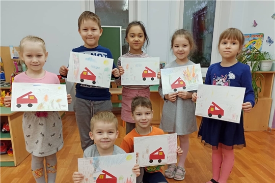Пожарные спешат на помощь