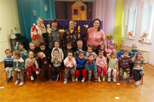 Кукольный спектакль по сказке "Пых".