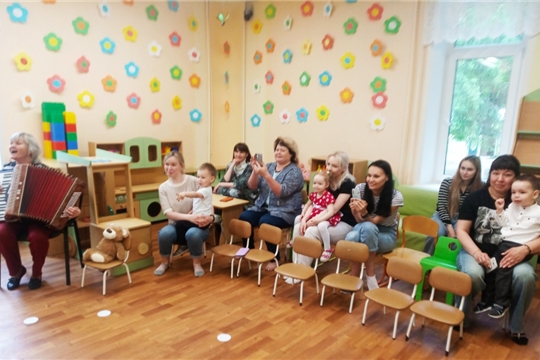 Отчетное занятие кружка "Логоритмика"