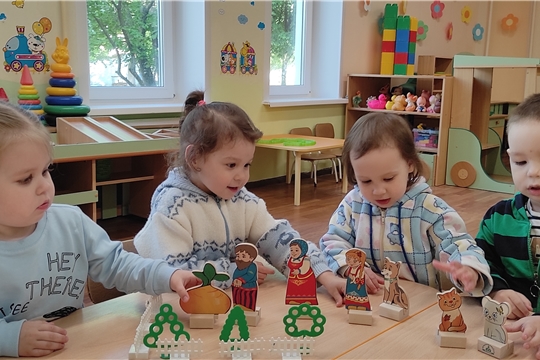 Настольный театр у малышей