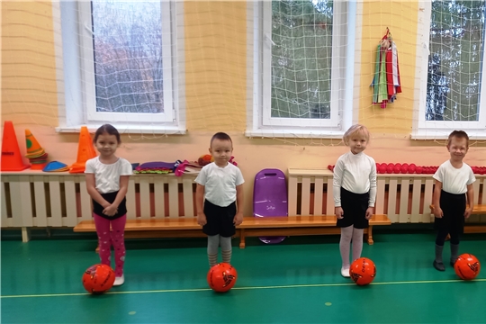 Наш папа-футболист!