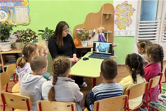 Познавательный час "День народного единства: дружба народов"