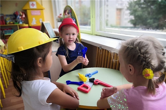 «Осторожно, колющие и режущие предметы!»