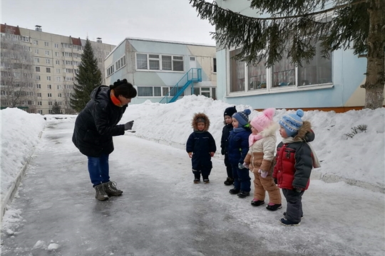 Беседа с детьми на прогулке «Как опасен гололед» 