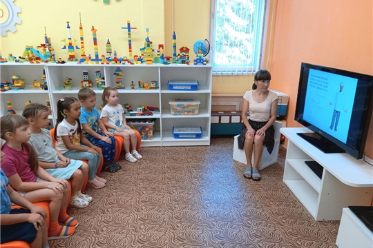 Интерактивное занятие-экскурсия "Знакомство с профессией повар"