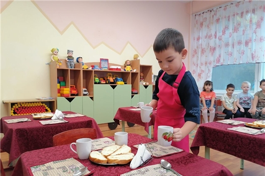Почему необходим уголок дежурства в группе доу?