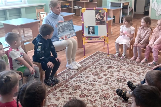 Реализуем муниципальный проект "Энциклопедия профессий: от А до Я": профессия "художник"