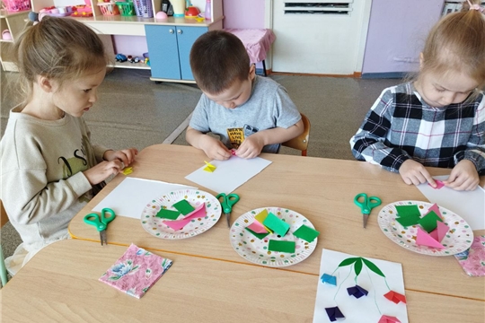 Встречаем праздник первомай