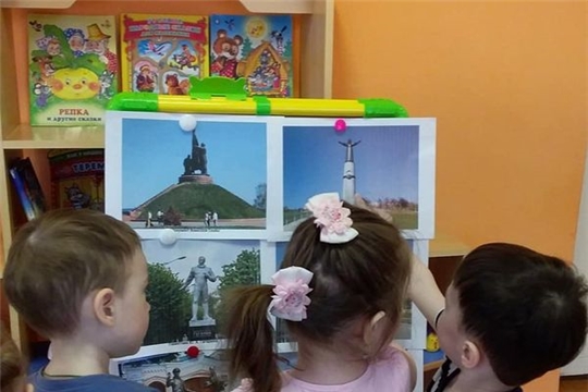 Памятники Чебоксар