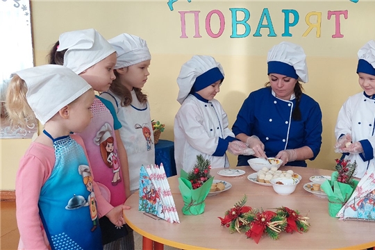 Юные кондитеры