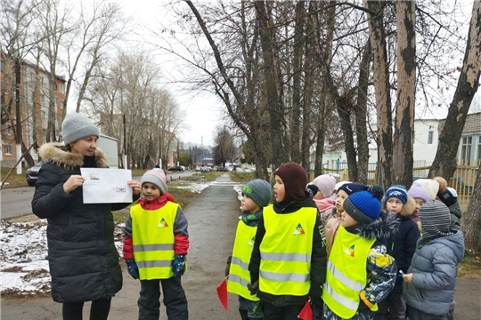«По родному краю с рюкзаком шагаю»