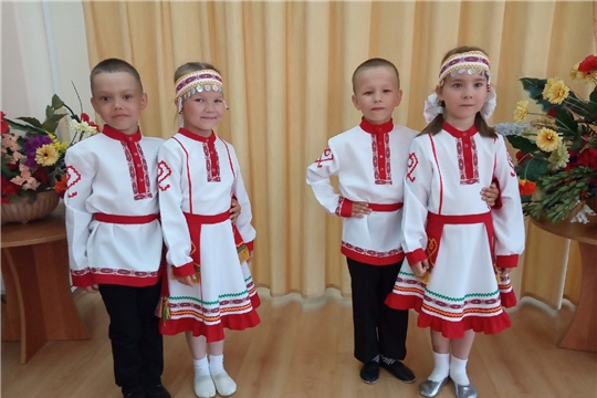 Присоединяемся к флеш-мобу "Народы России"