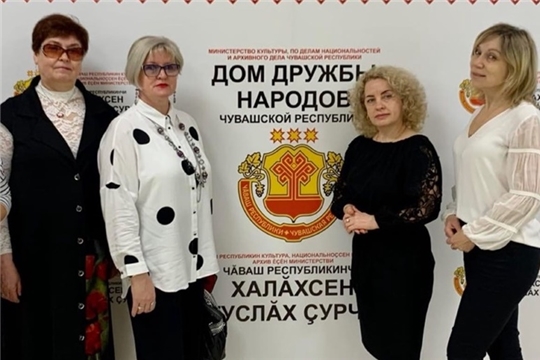 Музыкальный руководитель ДОУ - участник республиканского семинара-практикума