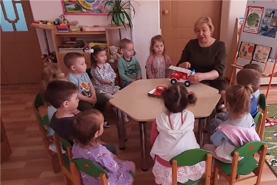 Про пожарную машину!