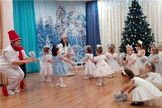 Здравствуй праздник, Новый год!