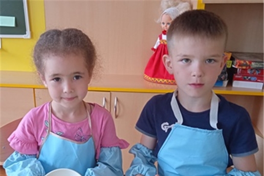 Компот из сухофруктов детям.