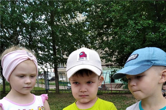 Божья коровка, полети на небо!