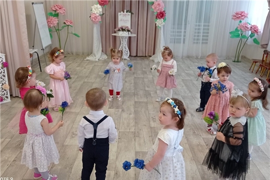 Первый весенний утренник