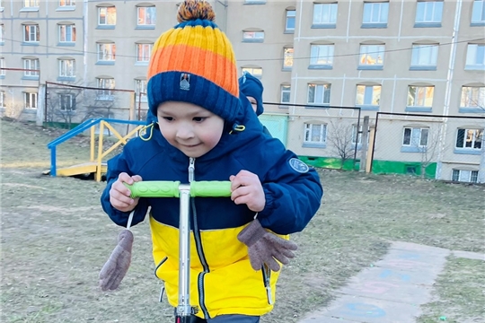 Катаемся на самокате правильно!