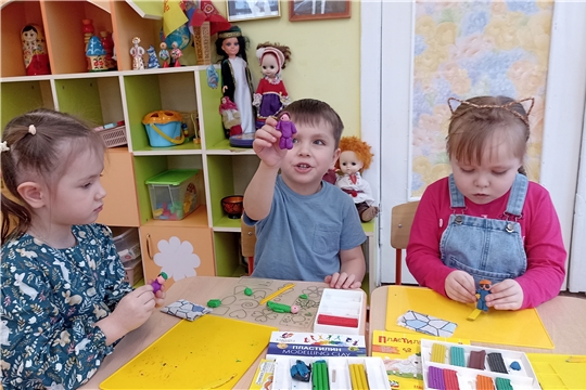 Занятие по лепке «Лыжник»