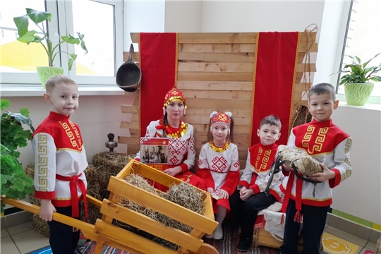 Международный день музеев: мини-музей в детском саду как средство воспитания национального сознания