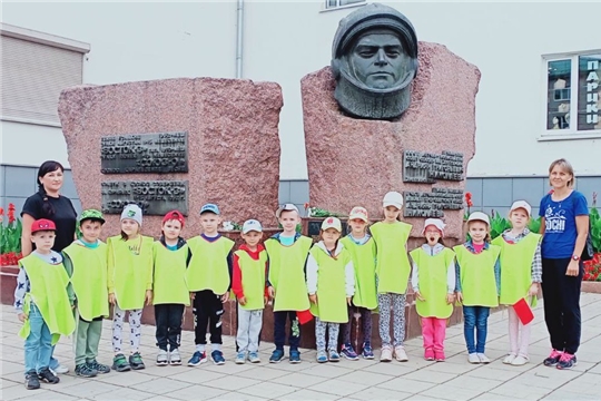 Экскурсия к памятнику А.Г. Николаева