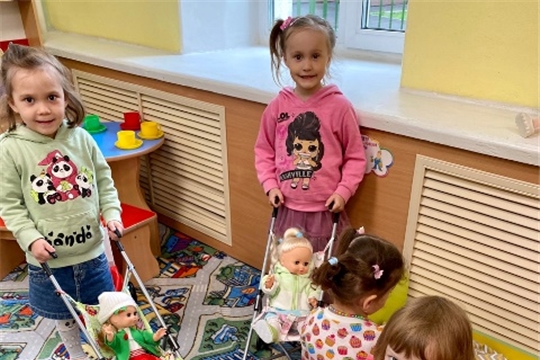 Игры с куклами