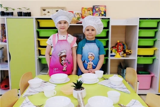Дежурим по столовой