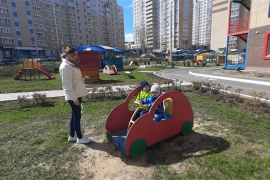 Правила поведения на игровых площадках детского сада во время прогулки