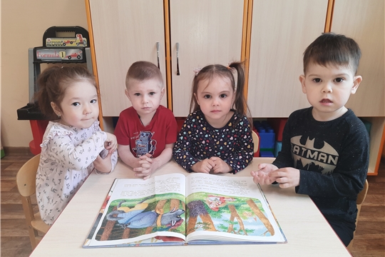 Опасные ситуации: контакты с незнакомыми людьми на улице.
