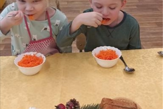 Салат - источник витаминов и микроэлементов